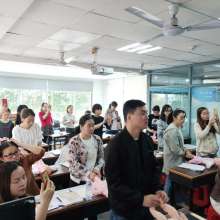 廈門市集美區(qū)千臣云教育咨詢服務(wù)部 一站式教育咨詢的專業(yè)力量